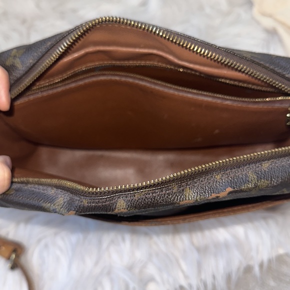 Authentic vintage Louis Vuitton handbag - Picture 5 of 10